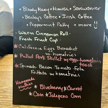 Dot's Restaurant - Specials - Diners Near Me - Wilmington, Vermont