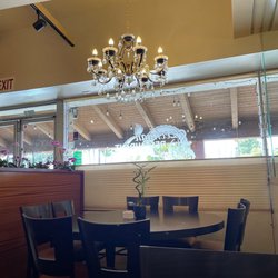 Szechuan Restaurant - Dining Area