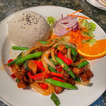 Pipo Ramen & Rice - BASIL CRISPY PORK BELLY with Jasmine Rice - Thai Near Me - Sacramento, California