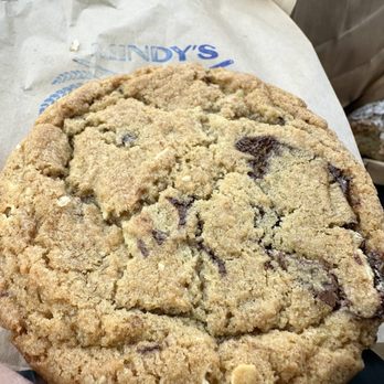 Mindy's Bakery - Loaded chocolate chip cookie - Desserts Near Me - Chicago, Illinois Mindy's Bakery - Loaded chocolate chip cookie - Desserts Near Me - Chicago, Illinois