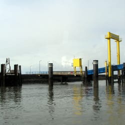 Adler-Schiffe