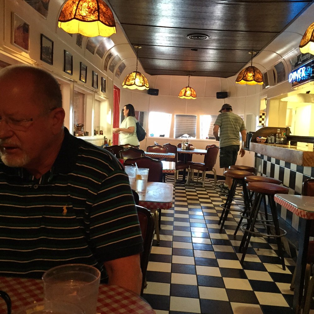 Luxury Diner - Inside of rail at diner - Diners Near Me - Cheyenne, Wyoming Luxury Diner - Inside of rail at diner - Diners Near Me - Cheyenne, Wyoming