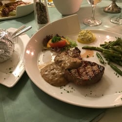 Gasthof Robben - Rumpsteak mit Pfeffersauce, Prinzessbohnen und Folienkartoffel mit Quark