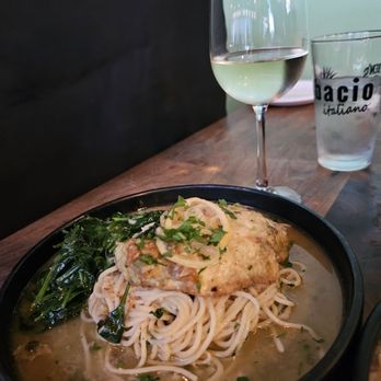 Bacio Italiano - Chicken Picatta with Pinot Grigio - Pizza Near Me - Tucson, Arizona Bacio Italiano - Chicken Picatta with Pinot Grigio - Pizza Near Me - Tucson, Arizona