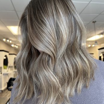 Alyssa Chandler Artistry - A great example of lived in highlights to create brightness without the high maintenance schedule. - Hair Stylists Near Me - Ripon, California Alyssa Chandler Artistry - A great example of lived in highlights to create brightness without the high maintenance schedule. - Hair Stylists Near Me - Ripon, California