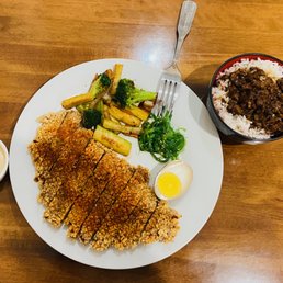 Deliciousness on a plate. Deliciousness on a plate.