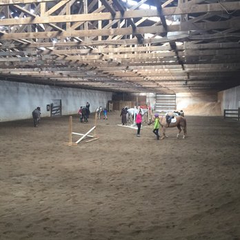 Rochester Hills Stable - Horseback Riding Near Me - Leonard, Michigan
