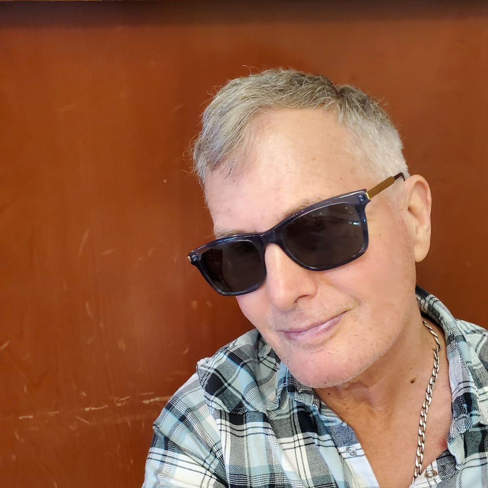 HITTERS Updated September 2024 56 Photos & 66 Reviews 61 37th Ave, San Mateo