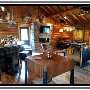 The Log Cabin Retreat - Looking from the kitchen area. - Vacation Rentals Near Me - Munising, Michigan The Log Cabin Retreat - Looking from the kitchen area. - Vacation Rentals Near Me - Munising, Michigan