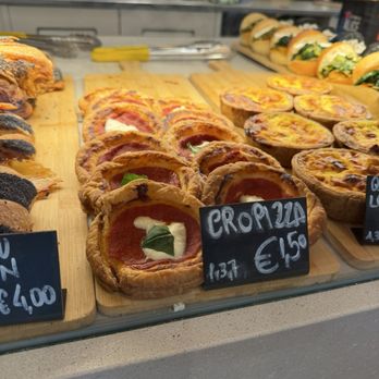 Le Levain - Bakeries Near Me - Rome, RM Le Levain - Bakeries Near Me - Rome, RM