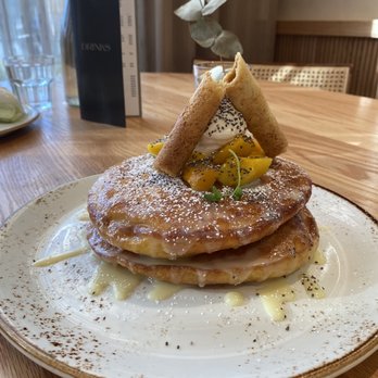 Ruex Cafe & Bar - Mango hotcakes - Breakfast & Brunch Near Me - Surrey, British Columbia Ruex Cafe & Bar - Mango hotcakes - Breakfast & Brunch Near Me - Surrey, British Columbia