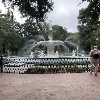 Forsyth Park - Fountain - Parks Near Me - Savannah, Georgia Forsyth Park - Fountain - Parks Near Me - Savannah, Georgia