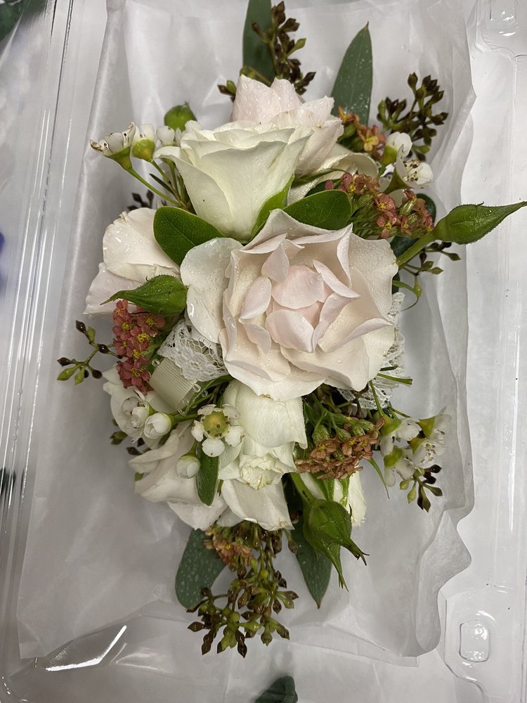 CLIFFORD’S Updated October 2024 20 Photos 86 Liberty St, Quincy