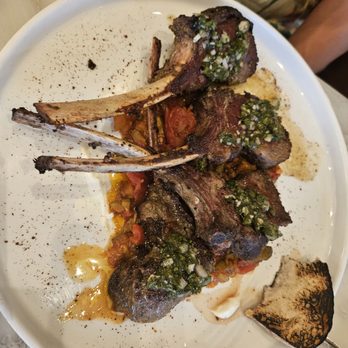 et al. - Lamb Chops - Breakfast & Brunch Near Me - Honolulu, Hawaii