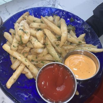 VUE Rooftop - Parmesan Truffle Fries - New American Near Me - Washington, DC, District of Columbia VUE Rooftop - Parmesan Truffle Fries - New American Near Me - Washington, DC, District of Columbia