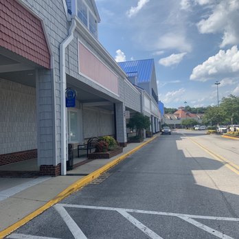 Nordstrom Rack - Department Stores Near Me - Annapolis, Maryland
