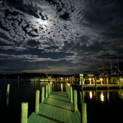 Horn Harbor Restaurant - Harbor views