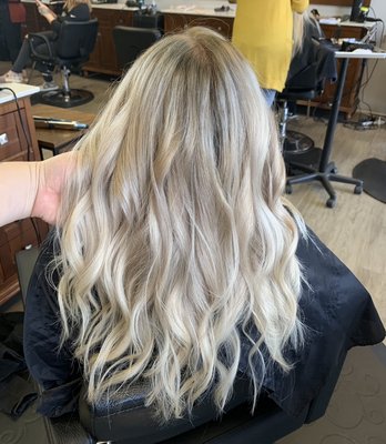 Shades of Blonde! - Looking for a blonde specialist? Give us a call today for a free consultation! Shades of Blonde! - Looking for a blonde specialist? Give us a call today for a free consultation!