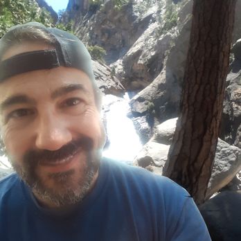 Roaring River Falls - Hiking Near Me - Three Rivers, California Roaring River Falls - Hiking Near Me - Three Rivers, California