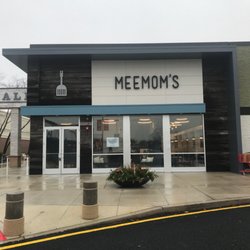 Meemom’s Brick - Store Front, Brick Plaza