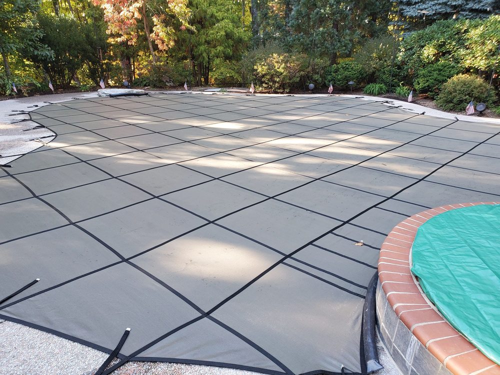 Slide of Gibbs Pool Service