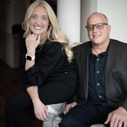 Elise Maxwell- The Hardie Group Real Estate Agent - The Maxwell Team