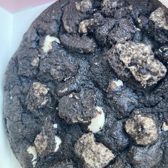 Crumbles Cookies - cookies & cream - Desserts Near Me - Corona, California Crumbles Cookies - cookies & cream - Desserts Near Me - Corona, California