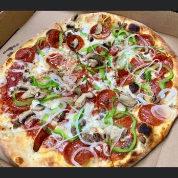 Bianca’s Restaurant - Their picture of their pizza - Italian Near Me - Albany, Georgia