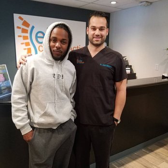 Elite Chiropractic and Wellness Center - Dr. Mahtaban treating Rap phenom Kendrick Lamar - Chiropractors Near Me - Beverly Hills, California Elite Chiropractic and Wellness Center - Dr. Mahtaban treating Rap phenom Kendrick Lamar - Chiropractors Near Me - Beverly Hills, California