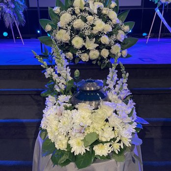 Altadena Florist - Altadena Florist did the arrangement for my uncles urn. Beautiful! - Florists Near Me - Montebello, California