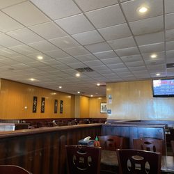 Hunan Wok - Indoor