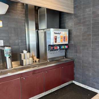 McDonald's - Burgers Near Me - Honolulu, Hawaii McDonald's - Burgers Near Me - Honolulu, Hawaii