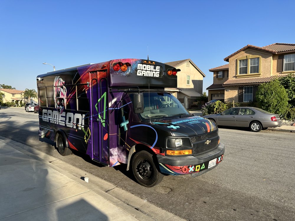 Sonrisa Entertainment