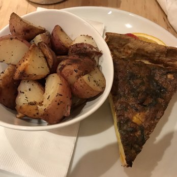 Emma's Country Kitchen - Special quiche w/potatoes - Breakfast & Brunch Near Me - Toronto, Ontario
