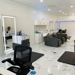 T hair lounge