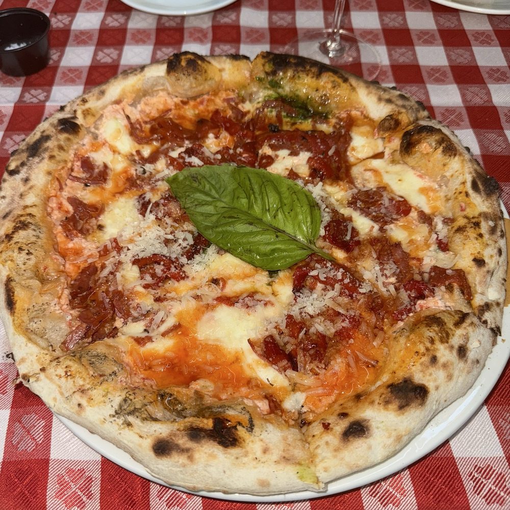 Ama Pizza - Dolce e Piecante Pizza - Pizza Near Me - Hillsborough Township, New Jersey