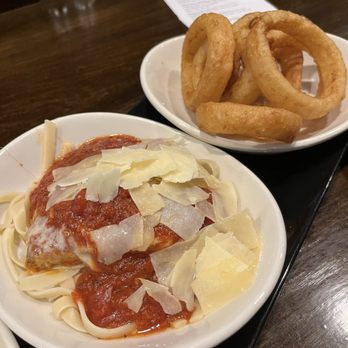 Rosie's Bar & Grill - Chicken Parmesan and onion rings cooked to perfection - American Near Me - Port Clinton, Ohio Rosie's Bar & Grill - Chicken Parmesan and onion rings cooked to perfection - American Near Me - Port Clinton, Ohio