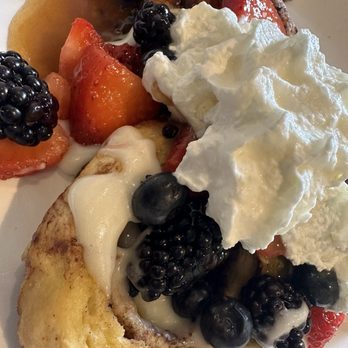 Another Broken Egg Cafe - Cinnamon Roll French Toast - Breakfast & Brunch Near Me - Lexington, South Carolina Another Broken Egg Cafe - Cinnamon Roll French Toast - Breakfast & Brunch Near Me - Lexington, South Carolina