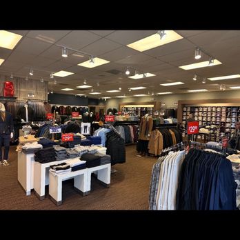 Men's Wearhouse - Men's Clothing Near Me - CLACKAMAS, Oregon Men's Wearhouse - Men's Clothing Near Me - CLACKAMAS, Oregon
