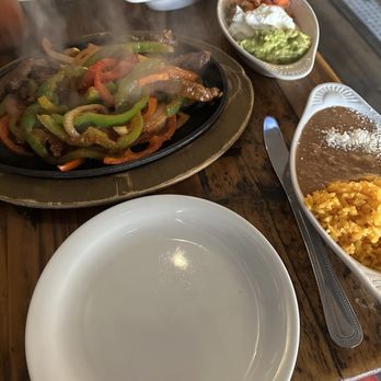 Ayy Chihuahua - Fajitas (Steak) - Mexican Near Me - Astoria, New York Ayy Chihuahua - Fajitas (Steak) - Mexican Near Me - Astoria, New York