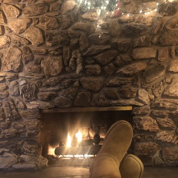Bluebird Inn - Hotels Near Me - Cambria, California Bluebird Inn - Hotels Near Me - Cambria, California
