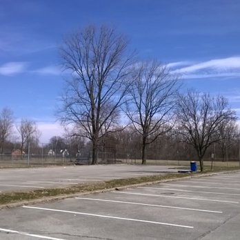 Wes Montgomery Park - lots of parking - Parks Near Me - Indianapolis, Indiana Wes Montgomery Park - lots of parking - Parks Near Me - Indianapolis, Indiana