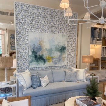 Serena & Lily Palm Beach - Traditional Palm Beach interiors - Home Decor Near Me - Palm Beach, Florida