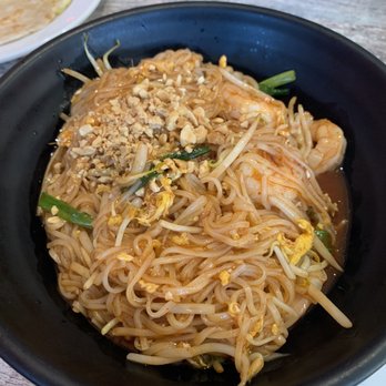Thai Kitchen St. Charles - Shrimp Pad Thai - Thai Near Me - St Charles, Missouri Thai Kitchen St. Charles - Shrimp Pad Thai - Thai Near Me - St Charles, Missouri
