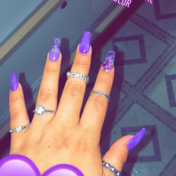 Nails Perfection - Nails perfection has never let me down and I really wish I took pictures of my other sets. I have been coming here since 2016