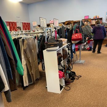 CAPTAIN's Treasures - Thrift Stores Near Me - Clifton Park, New York