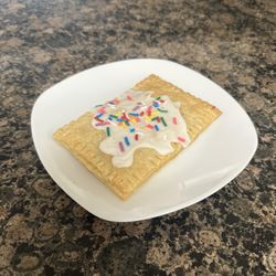 BuzzCatz Coffee & Sweets - Strawberry pop tart