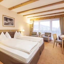 Sunstar Hotel Davos - Double Room Standard Balkon - Sunstar Hotel Davos