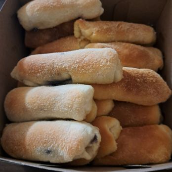 Nanding's Bakery - No where else makes better Spanish rolls - Bakeries Near Me - Waipahu, Hawaii