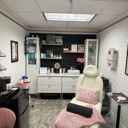 CRUE Aesthetics & Wellness